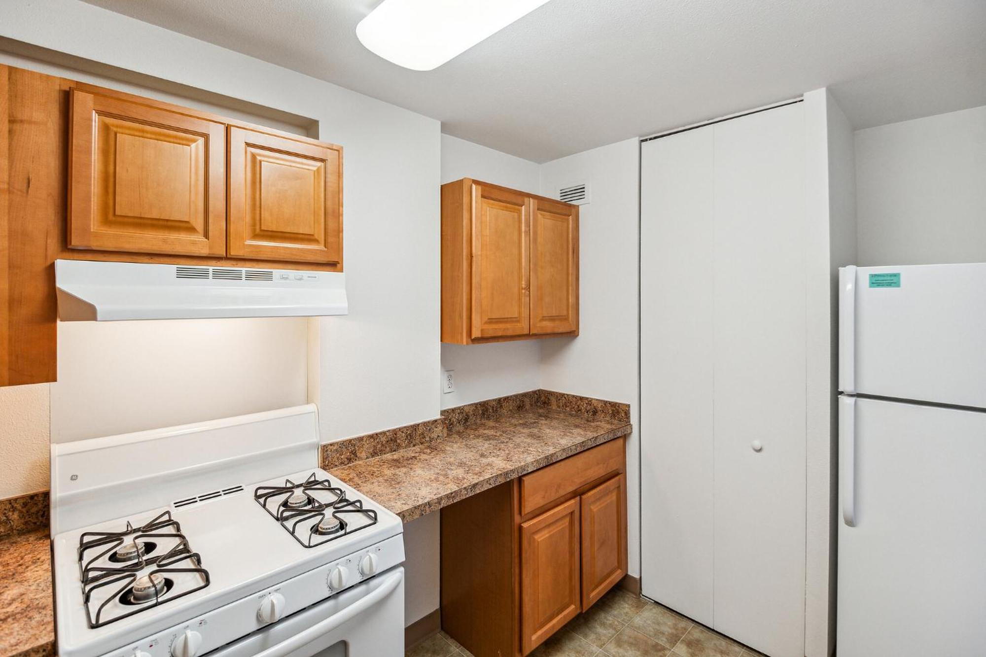 Apartment Pp 2401 Modern Corporate 2br Pool, Gym